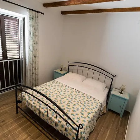 Apartman Hrabrić 2 Nijvice Zewnętrze zdjęcie